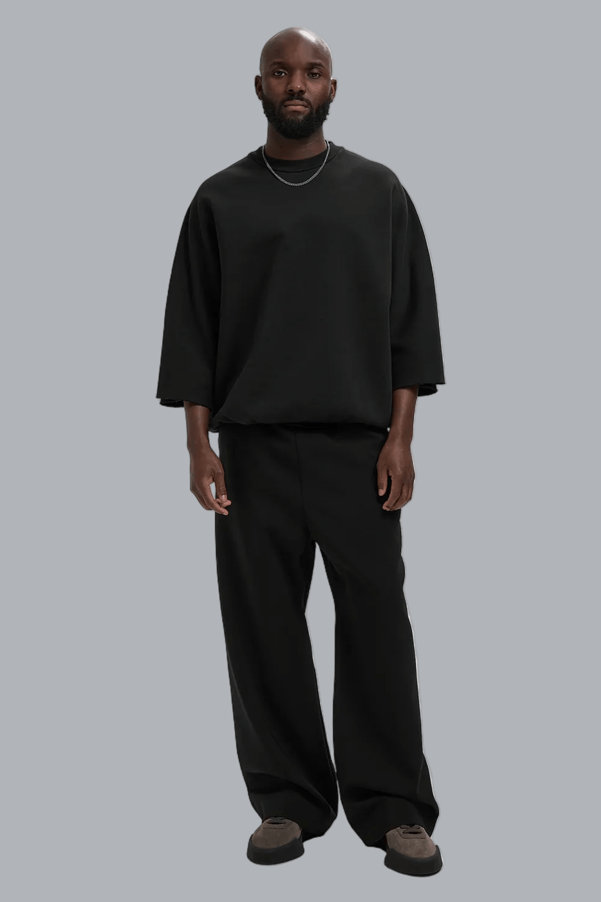 CUT SLEEVE SWEATER
