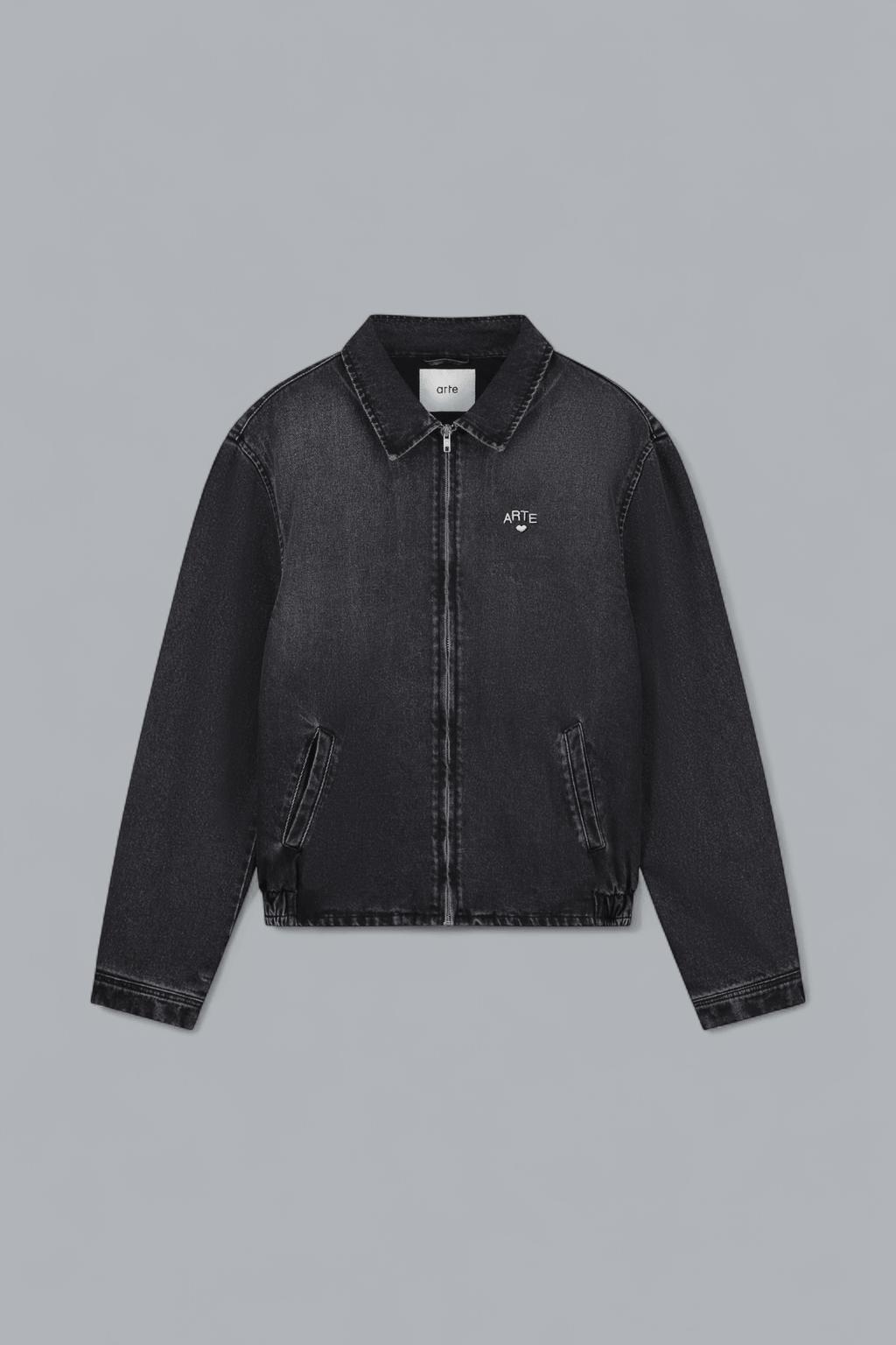 CLASSIC WASHED DENIM JACKET