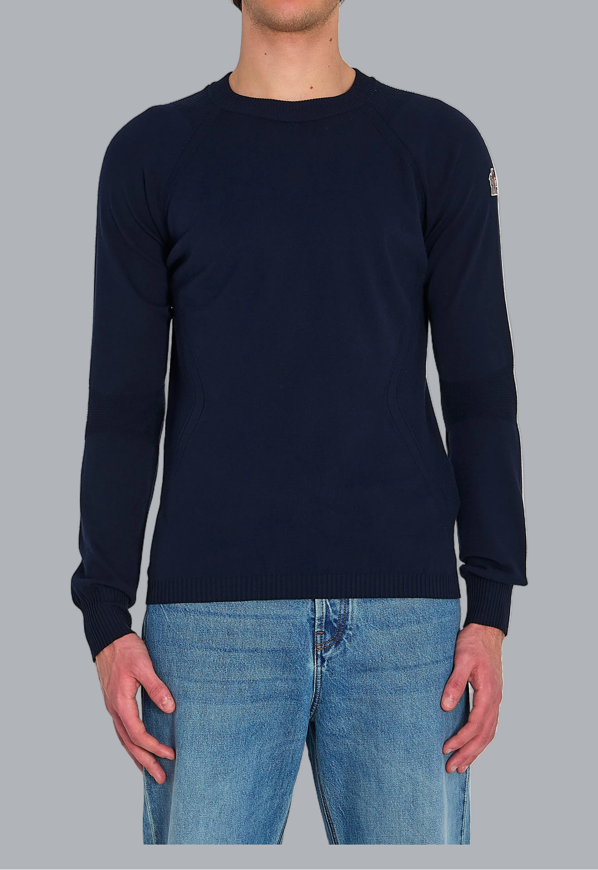 CREWNECK