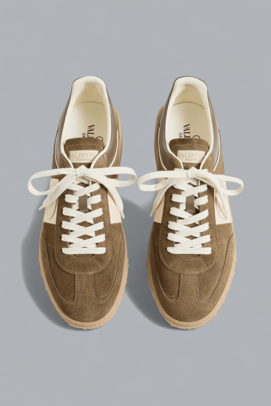 UPVILLAGE SNEAKERS