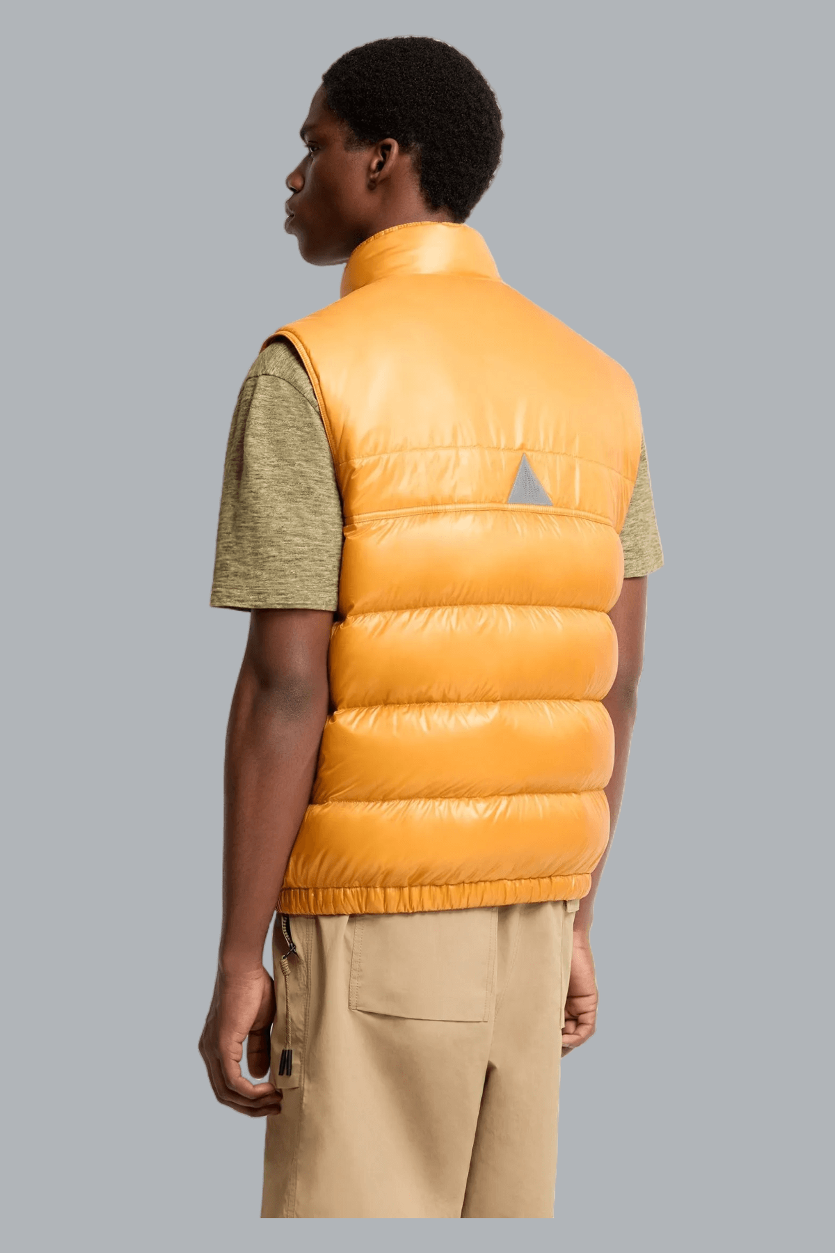 UYCHI VEST
